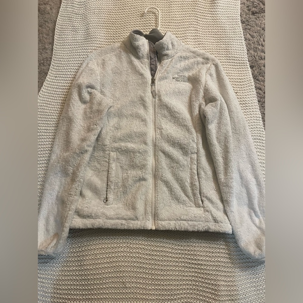 Woman’s fleece white North face jacket - size small